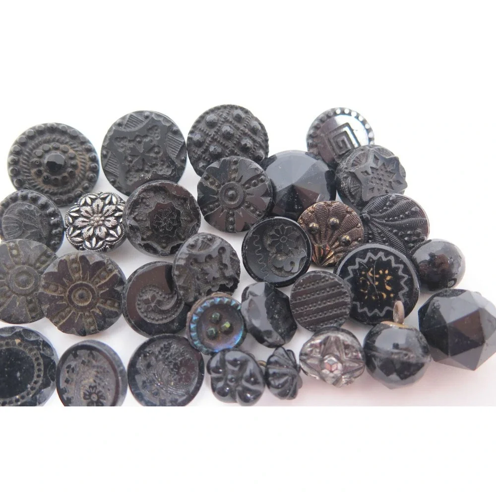 Antique Stunning Carved Molded Black Glass Buttons Lot*Flowers*Highly Detailed‎